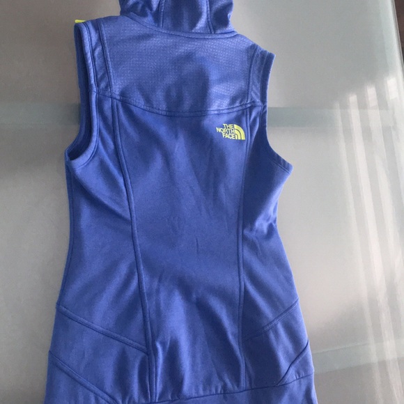 The North Face Women’s Vest - Picture 3 of 3